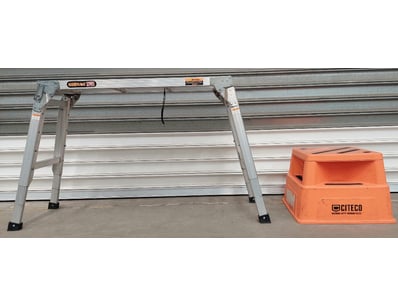 Car Wrapping Company + Coffee Shop  Liquidation ... - Lot 34