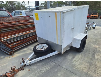 City of Gold Coast Abandoned Vehicles (ON4363) - Lot 144