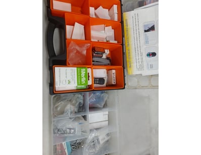 Assorted Lot containing Various sized Pop rivets, ...