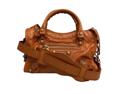 Designer Vault (A1004) - Lot 23