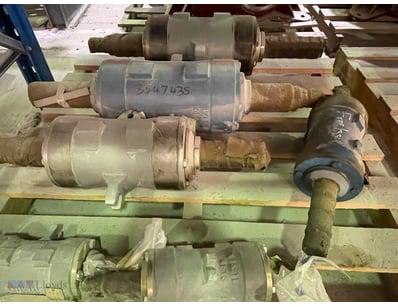 Pump Shaft Assemblies 

Pin size includes  
2 x 12...