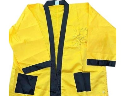 ZAB JUDAH HAND SIGNED BOXING ROBE

584590+4