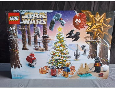 **UNRESERVED** LIFETIME COLLECTION OF LEGO PART... - Lot 238