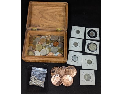 Curios & Collectables (A978) - Lot 502