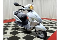 2002 Piaggio Fly 125 Scooter - Silver - 10,617