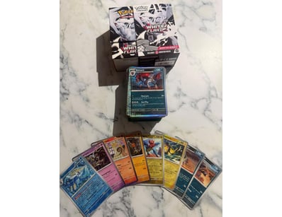 Trading Cards, Gaming & Collectables (A1000) - Lot 911