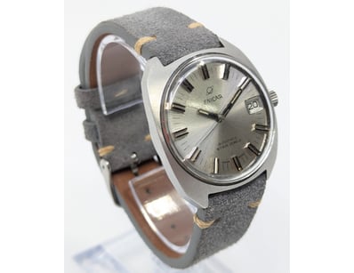 Affordable Watch Market (A991) - Lot 7512