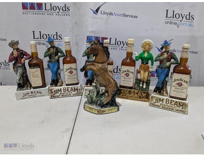 COLLECTION OF JIM BEAM KENTUCKY STRAIGHT BOURBON W...