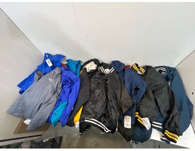 Entire Vintage Clothing Store Liquidation (ON11821) - Lot 97