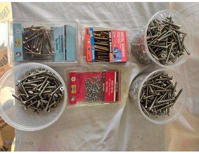6 Different Variations Of Screws Type And Matirial...