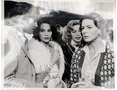 SIGNED PHOTOGRAPH OF JACQUELINE BISSET WITH CERTIF...