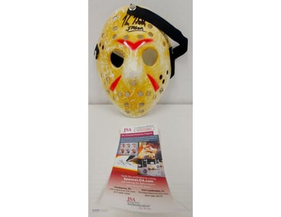SIGNED JASON HOCKEY MASK FROM FRIDAY THE 13TH

107...