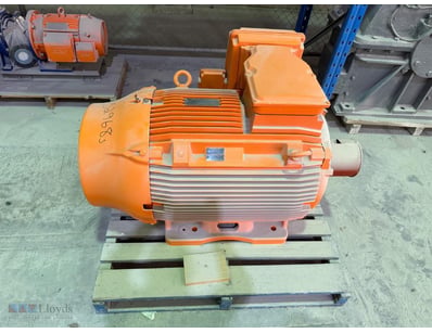 WEG Large Industrial Motor Unused. Industrial thre...