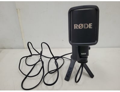 Unclaimed Freight (GCA998) - Lot 1587