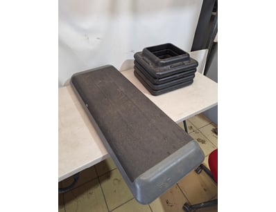 Sport, Leisure & Lifestyle (A1006) - Lot 323