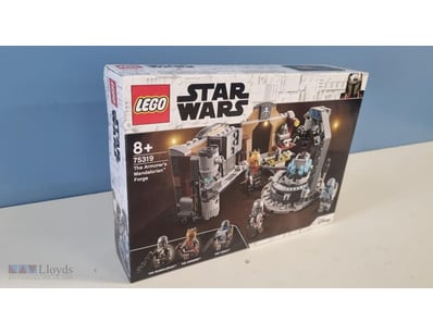 LEGO STAR WARS 75319 THE ARMORER'S MANDALORIAN FOR...