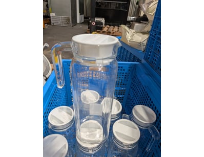 12x clear glass beverage pitchers and drinking gla...
