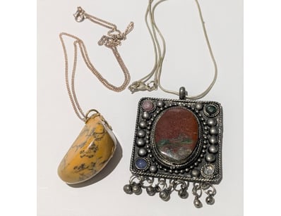 The Curio Collection (A993) - Lot 1001