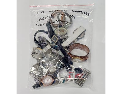 COLLECTION OF 20 MIXED WATCHES AND WATCH PARTS - V...