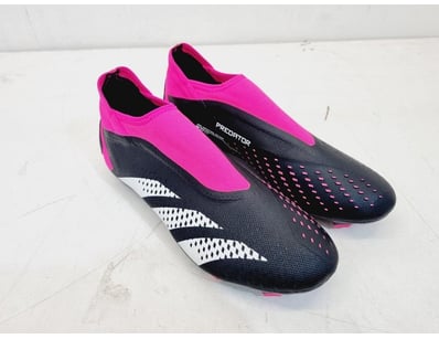 Major Brand Apparel & Footwear Liquidation Even... - Lot 162