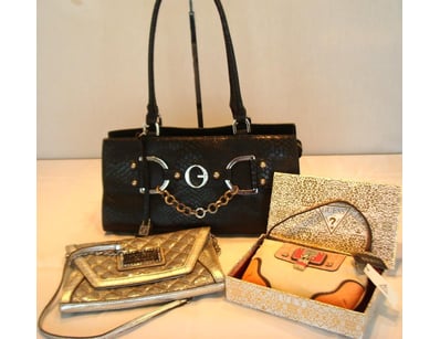 Designer Vault (A985) - Lot 901