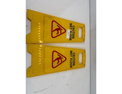 MAJOR RETAILER - Mattresses, Bases & Bedding (A... - Lot 100