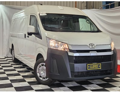 Passenger, Luxury & Commercial Vehicles Auction - Lot 100