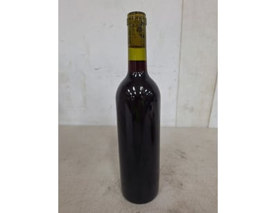 X12 Red Wine

SOLD AS LOT

