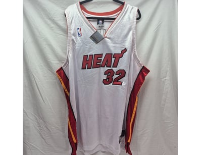 SINGLE VENDOR LIFETIME COLLECTION (A1001) - Lot 869