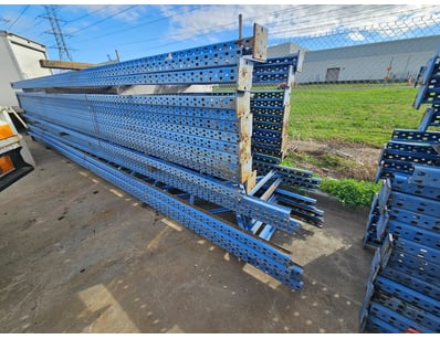 Pallet Racking Frames

Qty: 20

