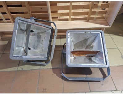 Lot of two galvanised steel ductwork boxes with in...