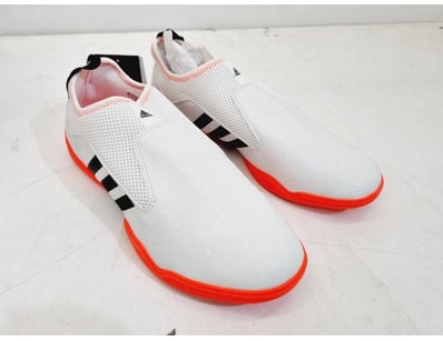 Major Brand Apparel & Footwear Liquidation Even... - Lot 110