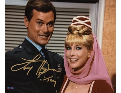 I DREAM OF JEANNIE' LARRY HAGMAN SIGNED PHOTO

Lar...