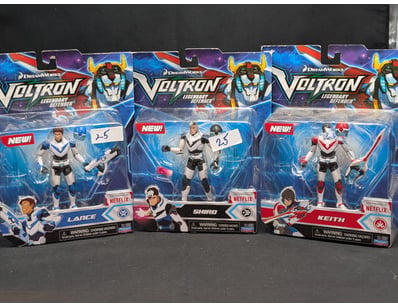 DREAMWORKS VOLTRON LEGENDARY DEFENDER ACTION FIGUR...