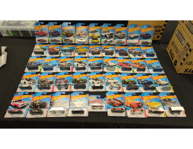 45X ASSORTED HOT WHEELS CARS INCLUDING CHEVY BLAZE...