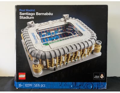 **UNRESERVED** LIFETIME COLLECTION OF LEGO PART... - Lot 505