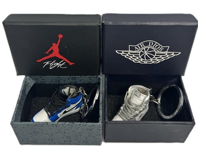 Luxury Pawnbroker Christmas Sale PART 1 (A984) - Lot 561