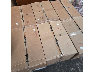 Homewares, 12 boxes including collection of assort...