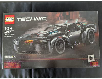 **UNRESERVED** LIFETIME COLLECTION OF LEGO PART... - Lot 240