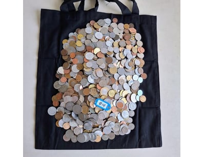 Banknotes & Coins (A985) - Lot 4013