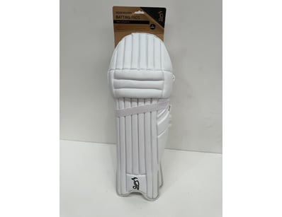 Assortment of Batting Pads. The lot contains 4x ba...