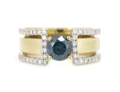 Certified & Fancy Coloured Diamond Clearance  ... - Lot 1203