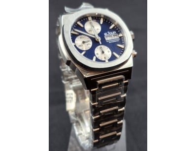 Affordable Watch Market (A999) - Lot 507