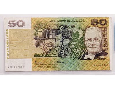 AUSTRALIAN $50 PAPER BANKNOTE

Condition: Vf

...