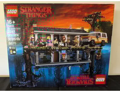 **UNRESERVED** COOKIE'S LIFETIME COLLECTION OF ... - Lot 909