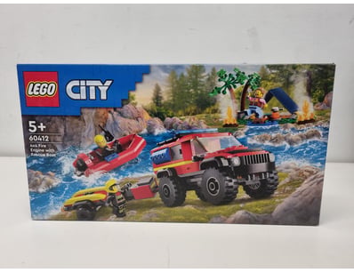 LEGO CITY 60412 4X4 FIRE ENGINE WITH RESCUE BOAT S...