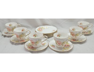 Antiques, Vintage & Interior Treasures (A1006) - Lot 100378