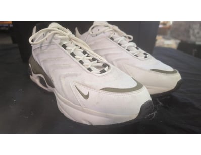 Sports, Hospitality & Leisure (WAA998) - Lot 55