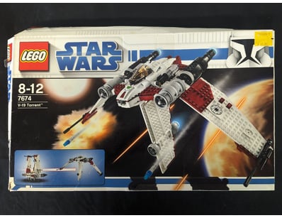 **UNRESERVED** COOKIE'S LIFETIME COLLECTION OF ... - Lot 507