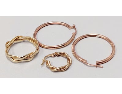 9K & 10K GOLD ASSORTMENT

Including:

10K Rose G...